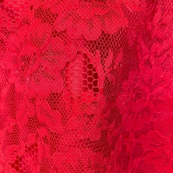 Vintage Victoria Secret Golden Label Lace Camisole Slip Top Size Medium - Picture 4 of 9